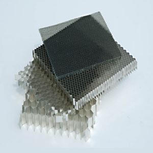 5052 Coel Honeycomb Uchel Alwminiwm Uchel ar gyfer Paneli Cyfansawdd Gwenyn